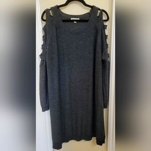 Zenana Outfitters Gray Cut Out Sleeve Long Tunic Sweater Plus Size 3X
